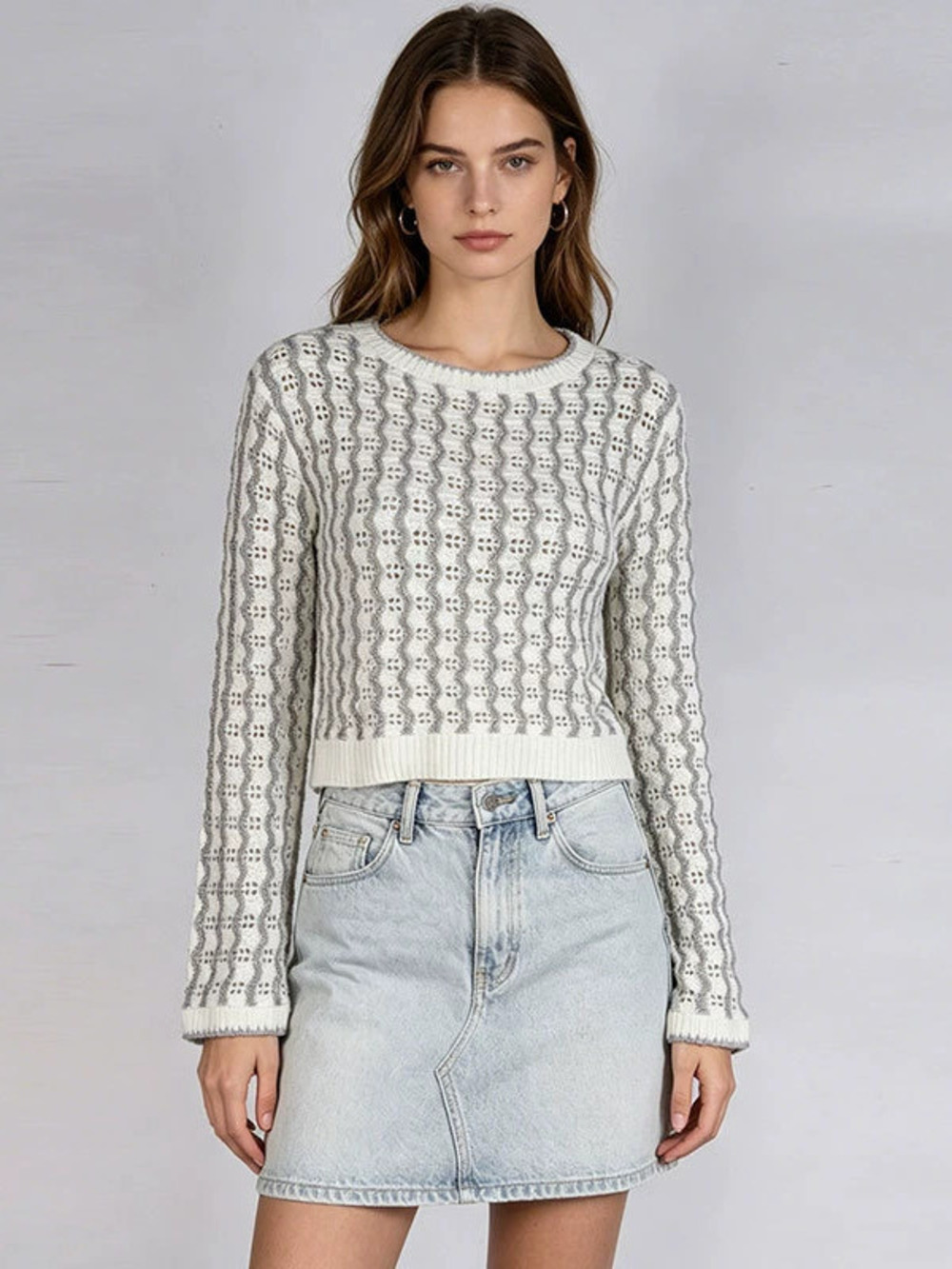 Womens Stylish Versatile Short Length Long Sleeve Round Neck Pullover Sweater